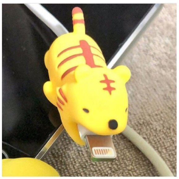 Tiger iPhone / Android Charger Cable Protector - Picture 2 of 3